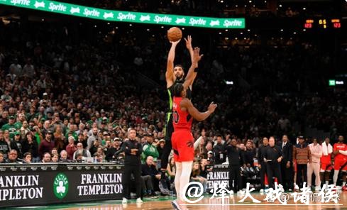 塔图姆压哨绝杀绿军险胜猛龙 雄鹿遭误判输球 塔图姆压哨绝杀绿军险胜猛龙 雄鹿遭误判输球