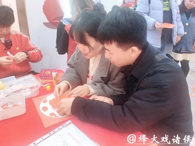 新民特写丨在幸福路50号“手作”独一无二的“喜”