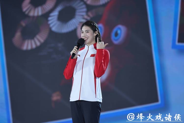 张雨霏谈全运会：有在慢慢“变回小将”
