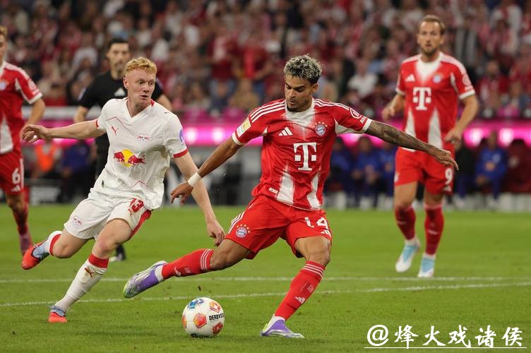 德甲-莱万进球库蒂尼奥传射建功 拜仁客场险胜